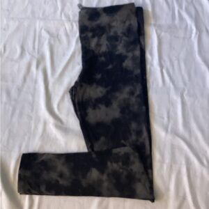 Black Tie-Dye Leggings